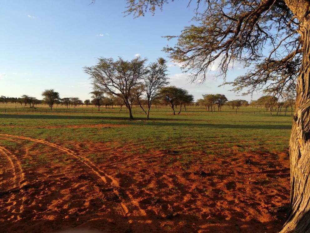 Aranos Kalahariland Guest Farm Apartment ภายนอก รูปภาพ
